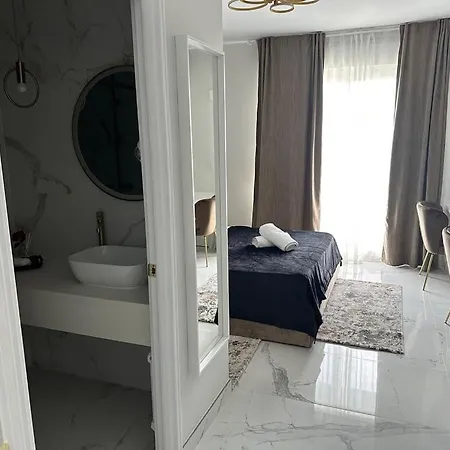 Postiguet Beach Flat Alicante